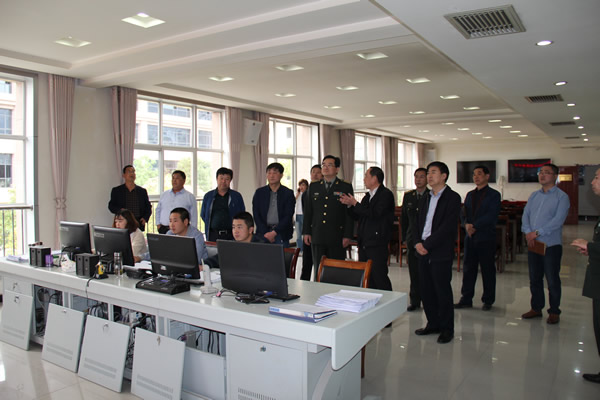 隴南軍分區(qū)政委時鎮(zhèn)一行到隴運集團(tuán)公司調(diào)研“雙擁”工作