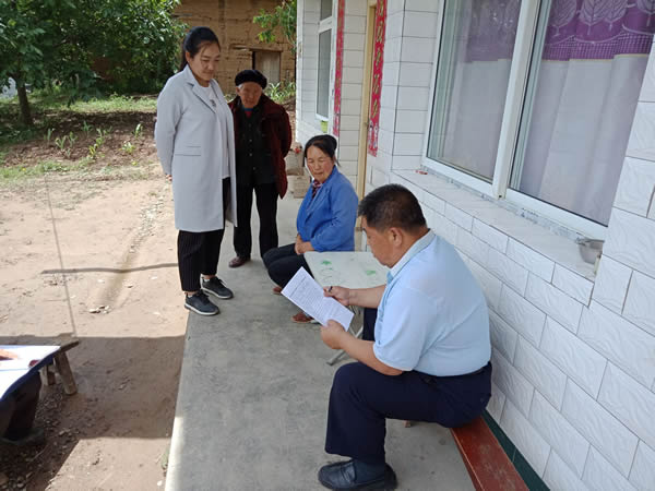 結(jié)對(duì)幫扶入戶(hù) 助力脫貧攻堅(jiān)