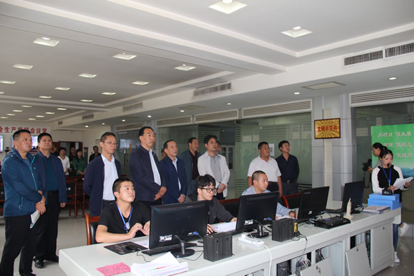 市安委辦主任、安監(jiān)局局長李永宏一行到隴運集團公司檢查指導工作