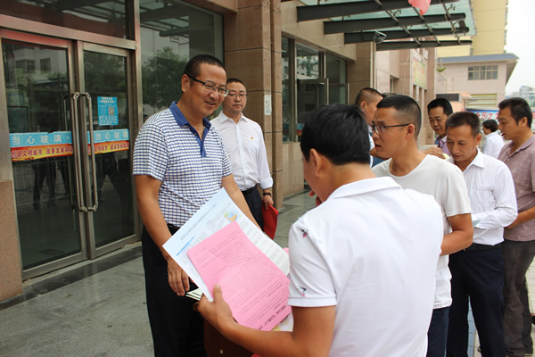 隴運集團(tuán)武都汽車站、武都客運公司開展 “安全警示日”活動