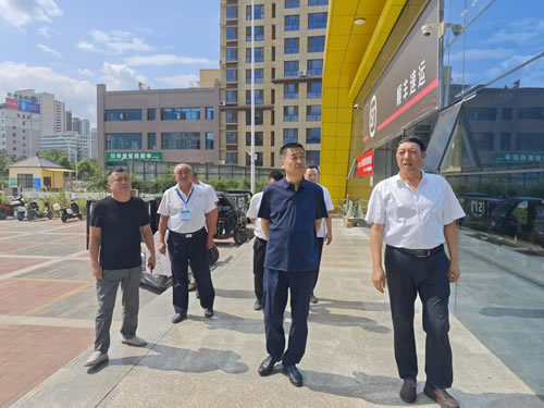 黨委書記、董事長張宏偉在成縣片單位開展工作調(diào)研