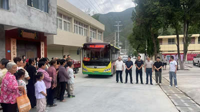 隴運集團文縣公交公司成功開通9路城鄉(xiāng)公交專線